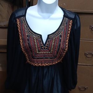 GEMSTONE SHEER EMBROIDERY LACE TUNIC.  #5648